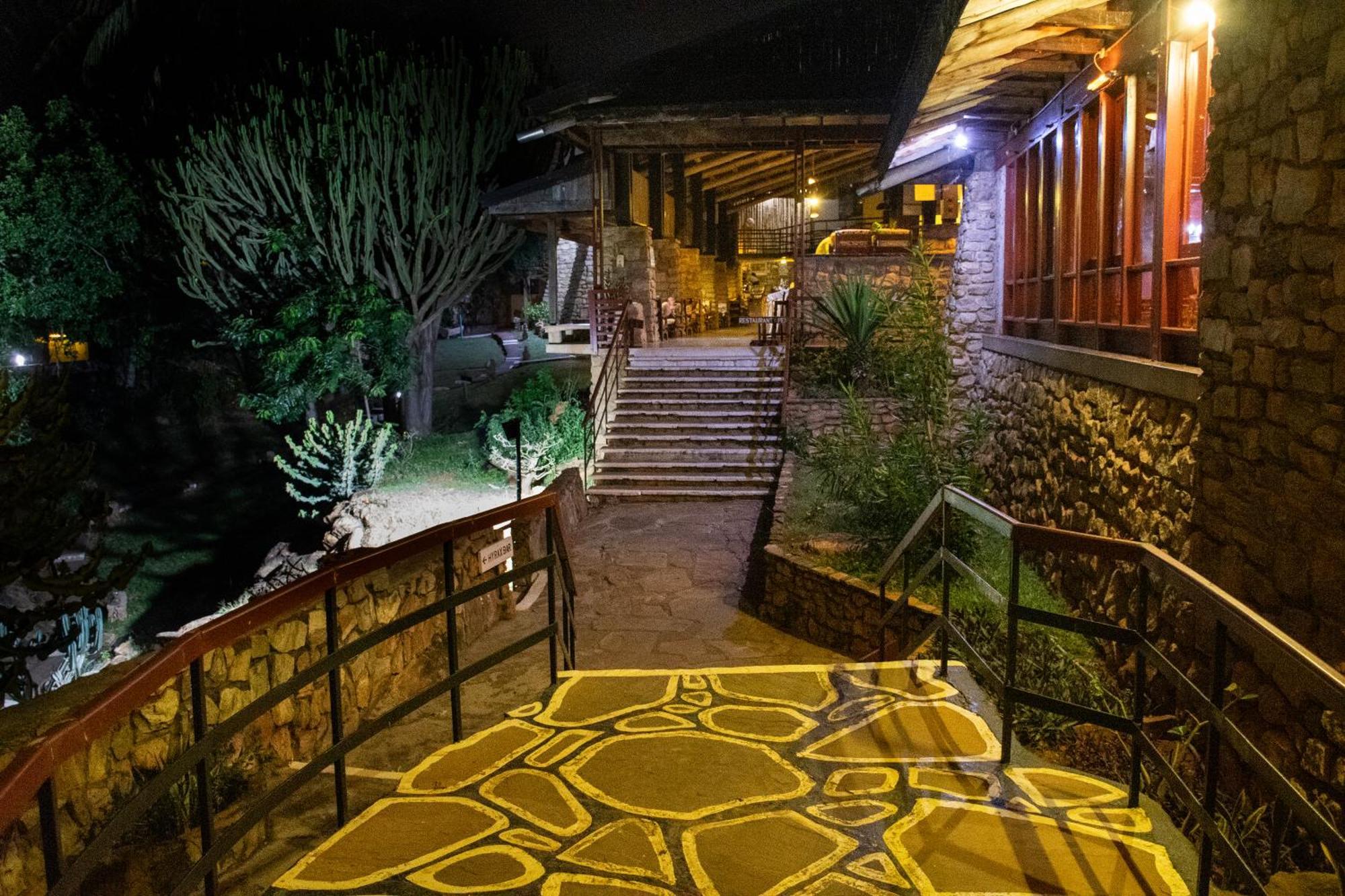 Voi Safari Lodge Eksteriør bilde